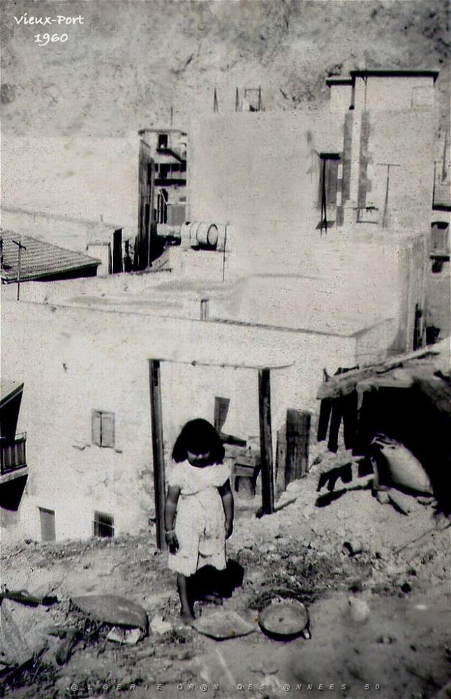 MERS EL KEBIR F LE VIEUX PORT AVEC ZOULIKA 1960.jpg